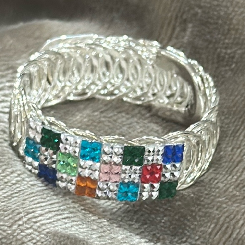 Multi color Bracelet Fit to all size